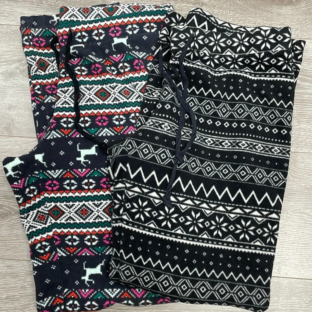 Old Navy Micro Fleece Pajama Lounge Pants Bundle of Two Size M